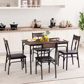 Kitchen & Dining